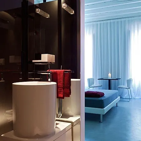 Casa De' Coronari 4* Rome